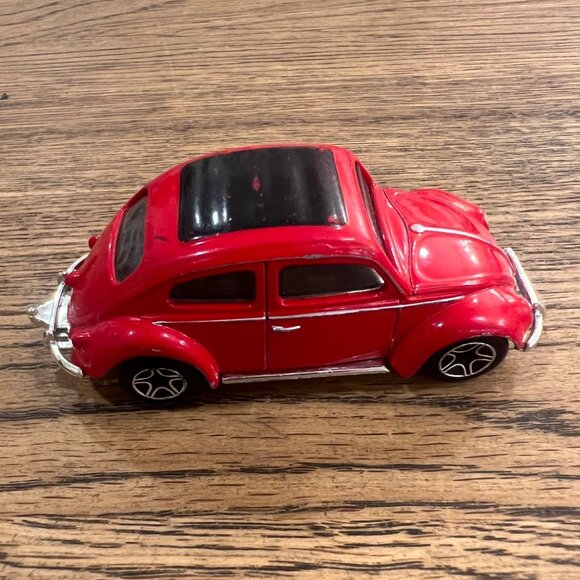 1998 Matchbox Red '62 VW Beetle Die-Cast Toy Car Black Roof & Silver Detailing - Picture 2 of 5